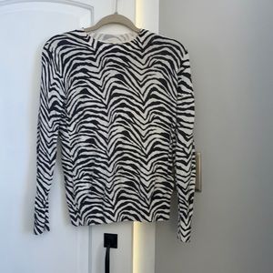 Zebra striped XS Banana Republic Factory  thin sweater